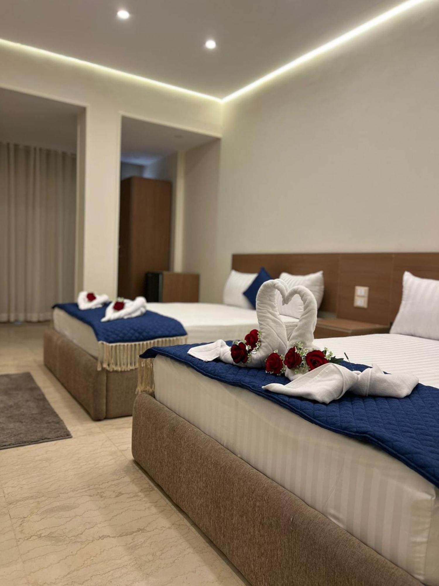 Hotel Town